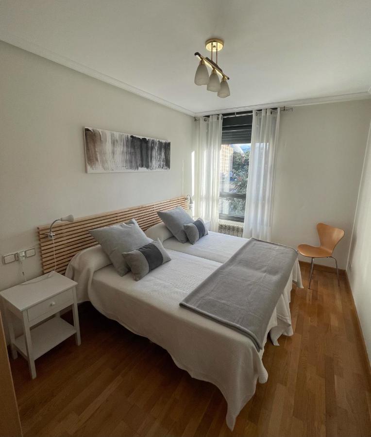 Apartamento Paseo De La Losa Oviede Extérieur photo