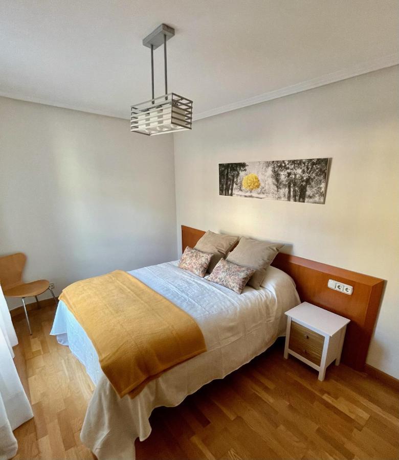 Apartamento Paseo De La Losa Oviede Extérieur photo